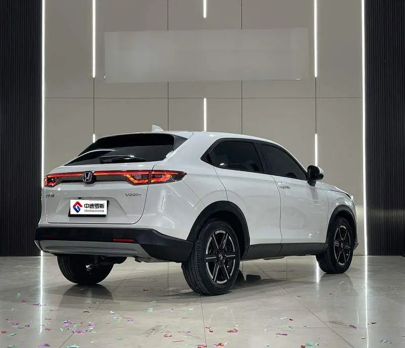 VEZHI 2023 1.5L CVT Luxury Edition — 6