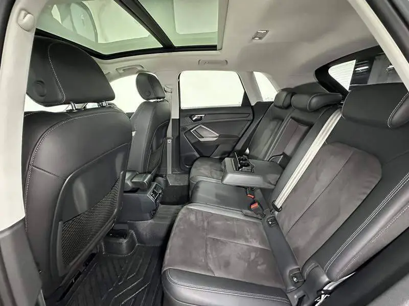 Audi Q3 2022 35 TFSI Stylish and Dynamic — 18