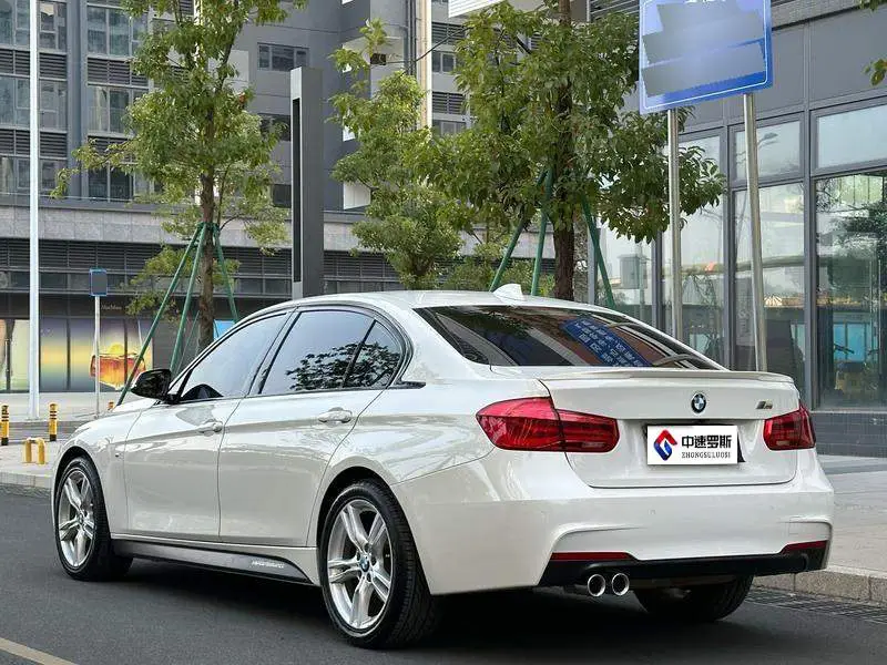 BMW 3 Series 2018 320Li Fashion Edition — 4