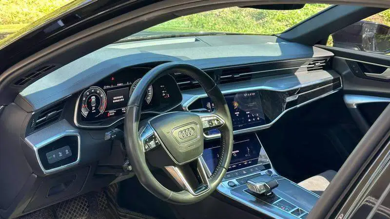 Audi A6L 2021 40 TFSI Luxury Dynamic Edition — 13