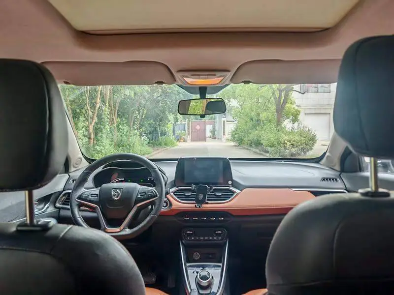 Baojun 510 2018 1.5L Automatic Anniversary Special Edition National V — 7