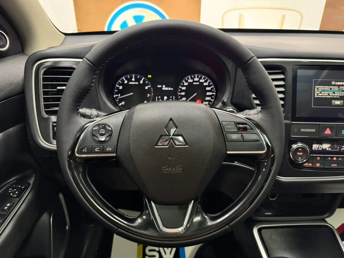 Outlander 2021 Model 2.0L 2WD Enjoy Edition 7 Seaters — 17
