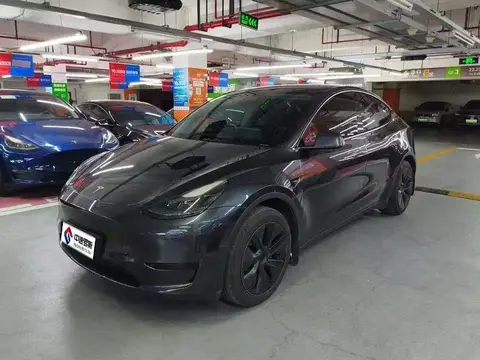 Model Y 2024 rear-wheel drive version