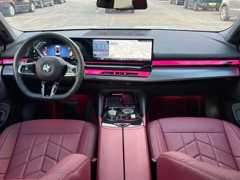 BMW 5 Series 2025 525Li M Sport Package — 13