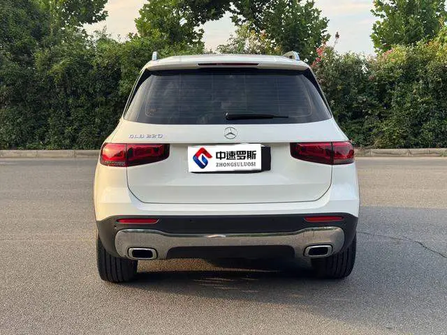 Mercedes-Benz GLB 2023 GLB 220 Fashion Edition — 5