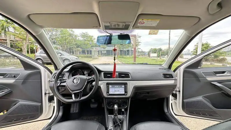 Lavida 2015 230TSI DSG Comfort Edition — 8