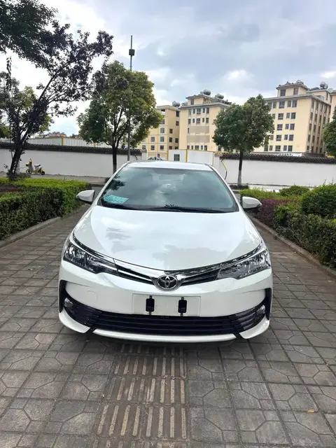 Corolla 2017 facelift 1.2T S-CVT GL