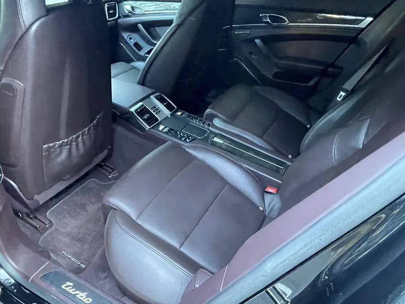 Panamera 2010 Panamera Turbo 4.8T — 13