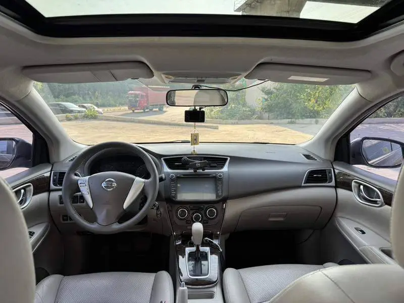 Sylphy 2012 1.6XL CVT Deluxe Edition — 9