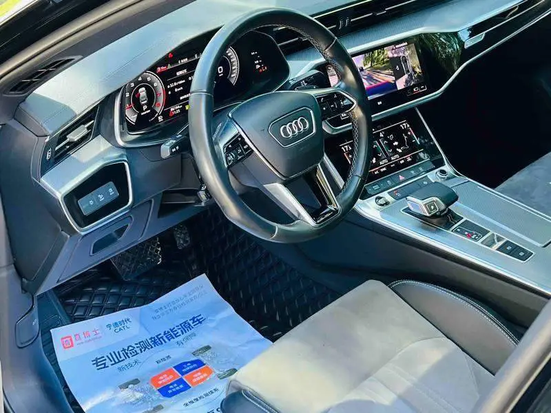 Audi A6L 2022 45 TFSI Selected Dynamic Edition — 17