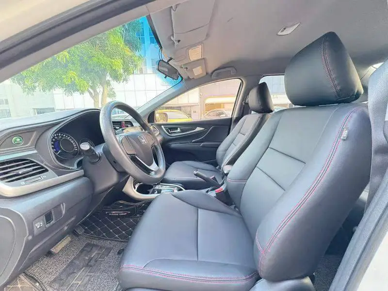 Lingpai 2015 1.8L Automatic Comfort Edition — 8