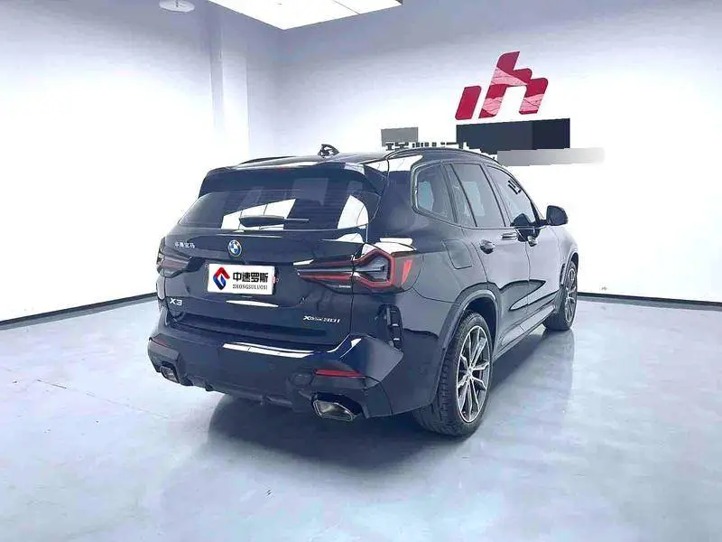 BMW X3 2023 xDrive30i Leading M Night Edition — 4
