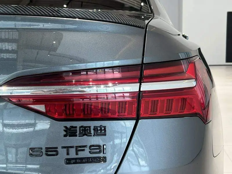 Audi A6L 2020 55 TFSI quattro Premium Dynamic Edition — 10