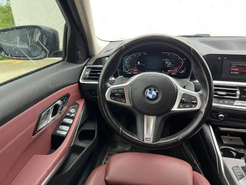 BMW 3 Series 2021 facelift 325i M Sport Night Edition — 13