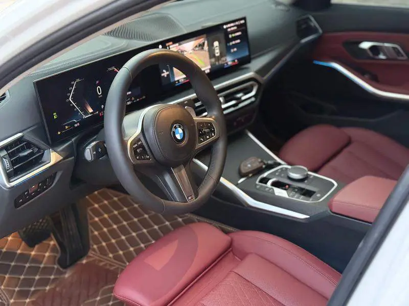 BMW 3 Series 2023 325i M Sport Package — 17