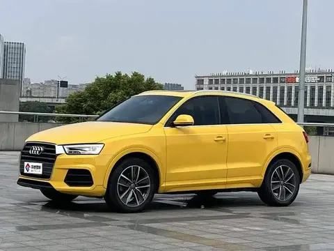 Audi Q3 2016 40 TFSI quattro full-time four-wheel drive sports model