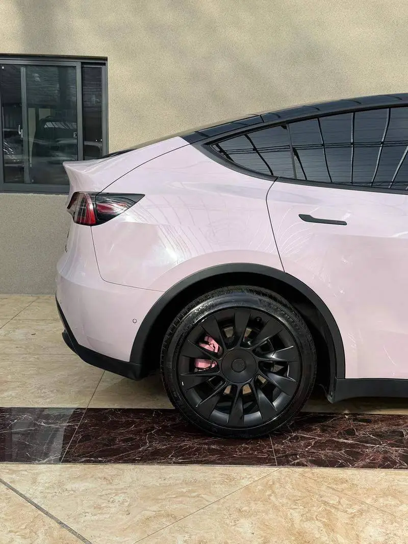 Model Y 2021 Long Range All-Wheel Drive — 10