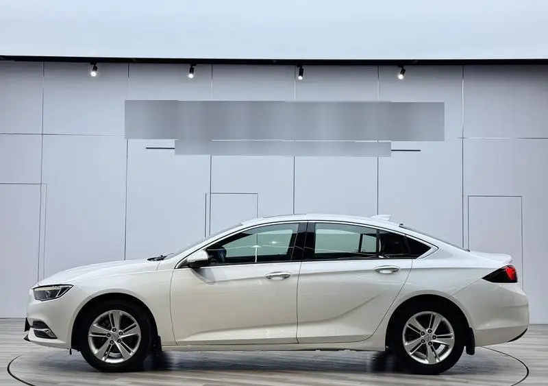 Regal 2017 20T Elite — 4