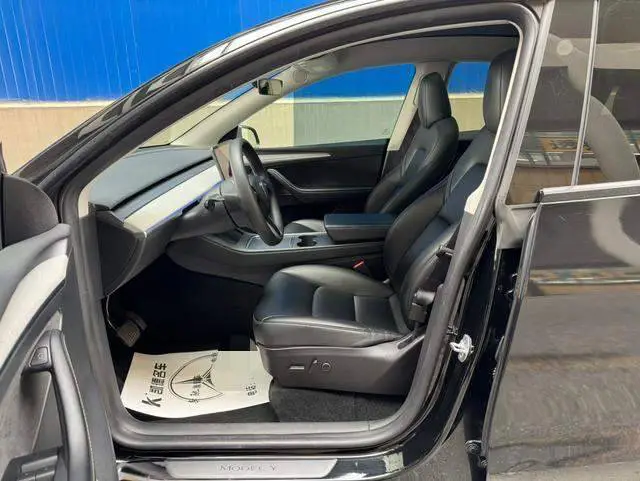 Model Y 2024 rear-wheel drive version — 14