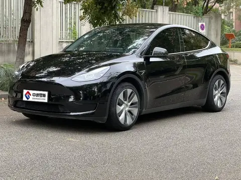 Model Y 2022 rear-wheel drive version