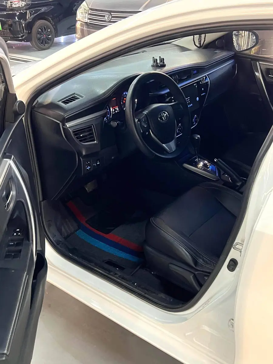 Corolla 2016 1.6L CVT GL-i Cool Edition — 8