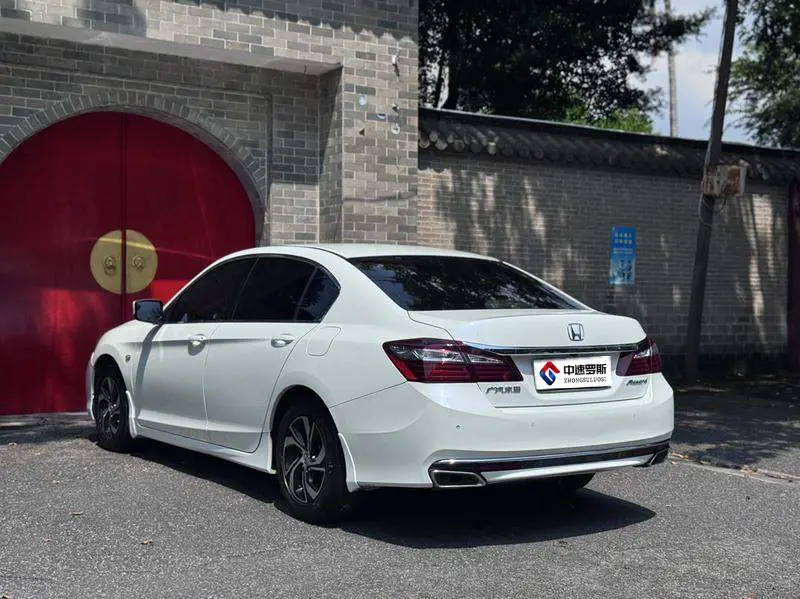 Accord 2016 2.0L Elite Edition — 5