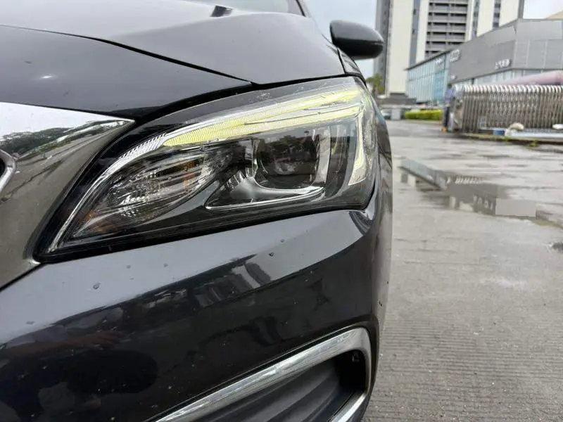 Valeant 2018 Sedan 15S Automatic Progressive — 8