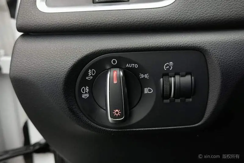 Audi Q3 2015 35 TFSI Comfort Edition — 16