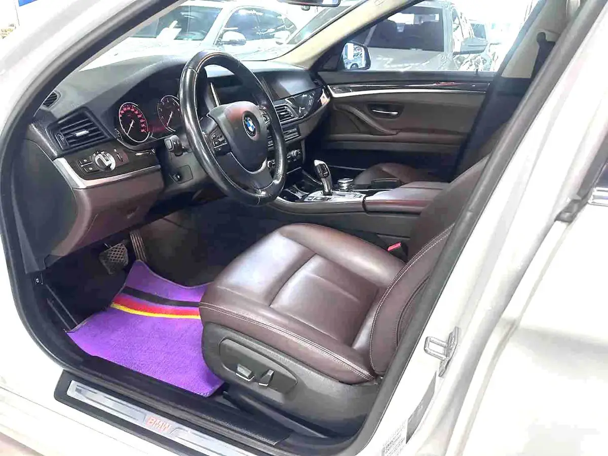 BMW 5 Series 2017 525Li Luxury Design Package — 8