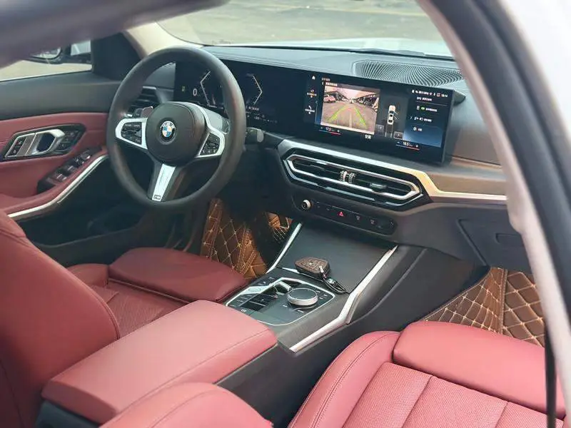 BMW 3 Series 2023 325i M Sport Package — 13