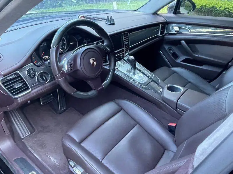 Panamera 2010 Panamera Turbo 4.8T — 12