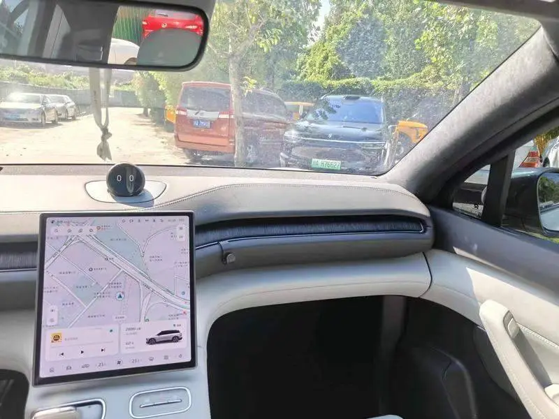 NIO ES6 2024 75kWh — 8