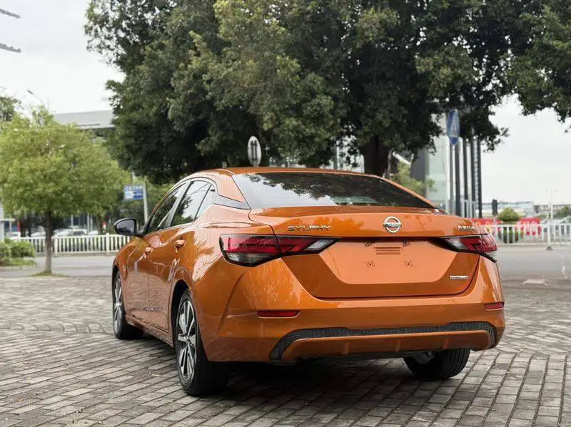 Sylphy 2020 1.6L TOP CVT Luxury Edition — 4