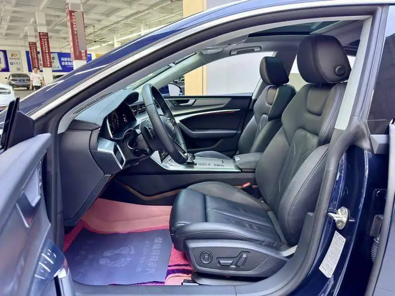 Audi A7 2021 45 TFSI Premium Edition — 12