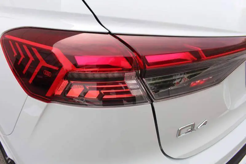 Audi Q4 e-tron 2024 40 e-tron Creative Edition — 8
