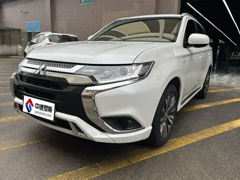 Outlander 2021 Model 2.0L 2WD Changxing Edition 5 Seaters