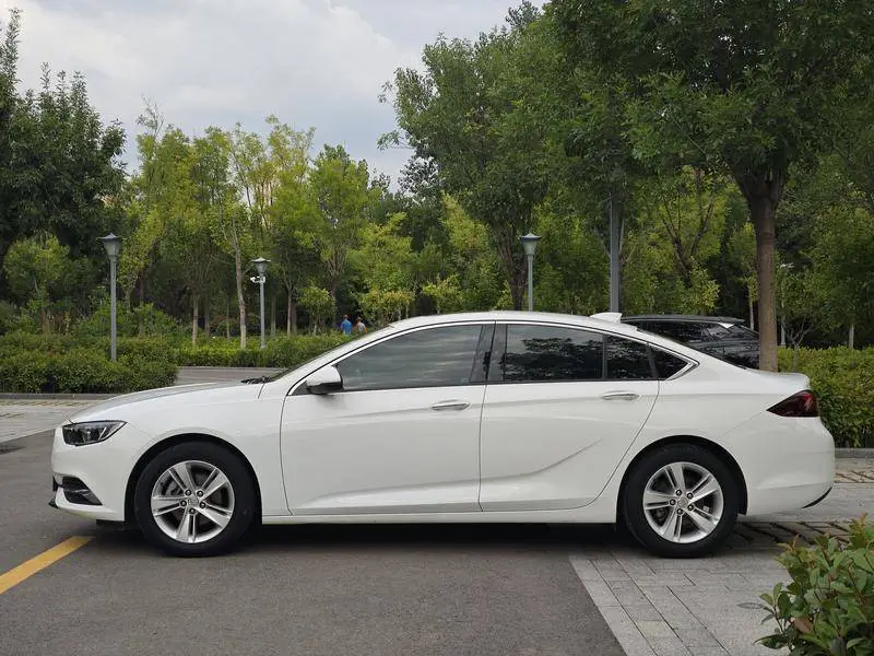 Regal 2019 20T Elite National VI — 4