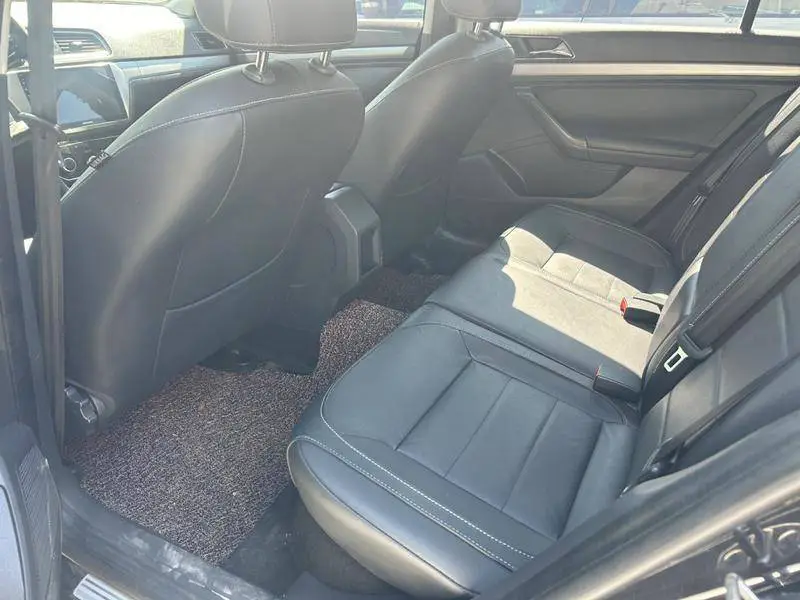 Lavida 2015 1.6L Automatic Comfort Edition — 16
