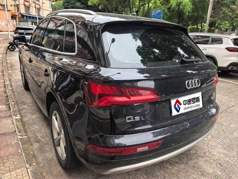 Audi Q5L 2020 40 TFSI Rongxiang Progressive Edition — 3
