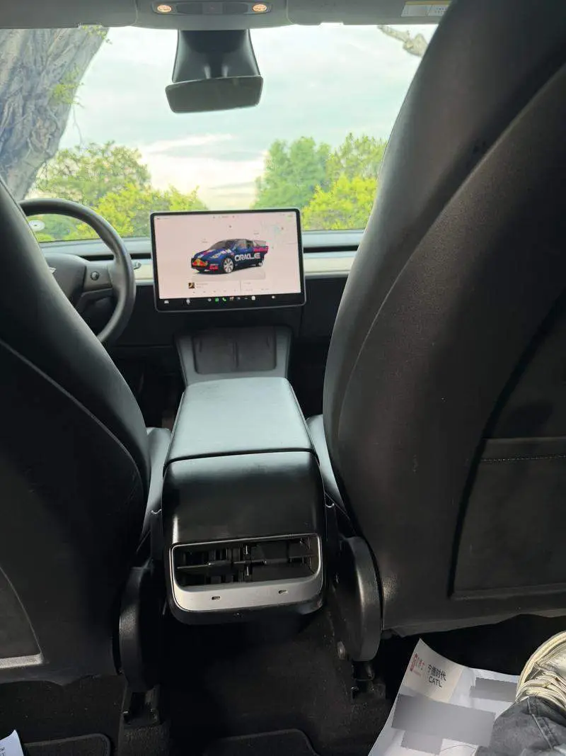 Model Y 2022 facelifted rear-wheel drive version — 18