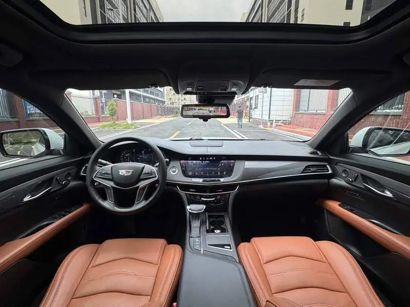 Cadillac CT6 2017 28T Leading Model — 20