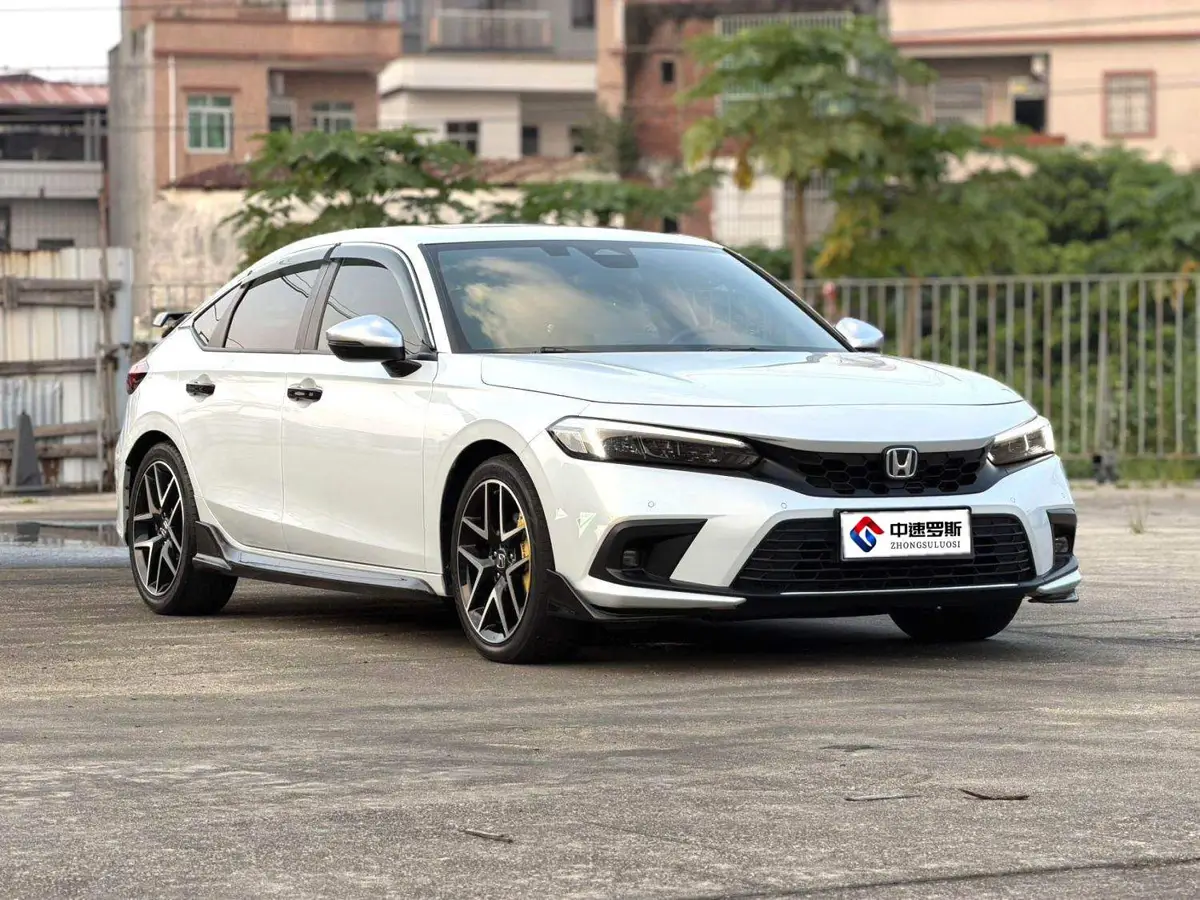 Civic 2023 HATCHBACK 2.0L e:HEV Extreme Control Edition — 3
