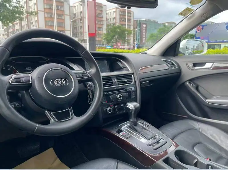 Audi A4L 2015 35 TFSI Automatic Comfort — 13
