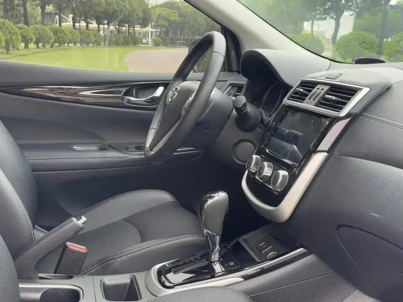 TIIDA 2021 1.6L CVT Intelligent Edition — 15