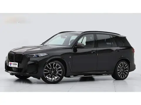 BMW X5 2023 xDrive 40Li M Sport Night Edition