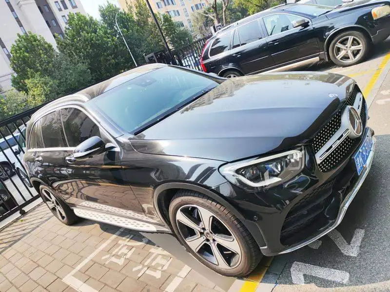 Mercedes-Benz GLC 2020 GLC 300 L 4MATIC Luxury — 5