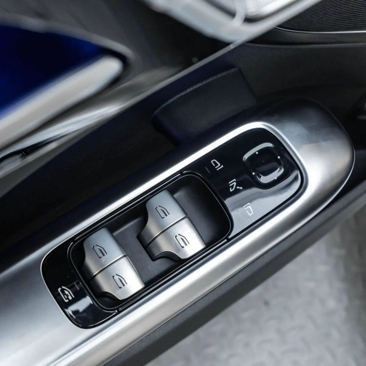 Mercedes-Benz C-Class 2024 C 260 L Sport — 16