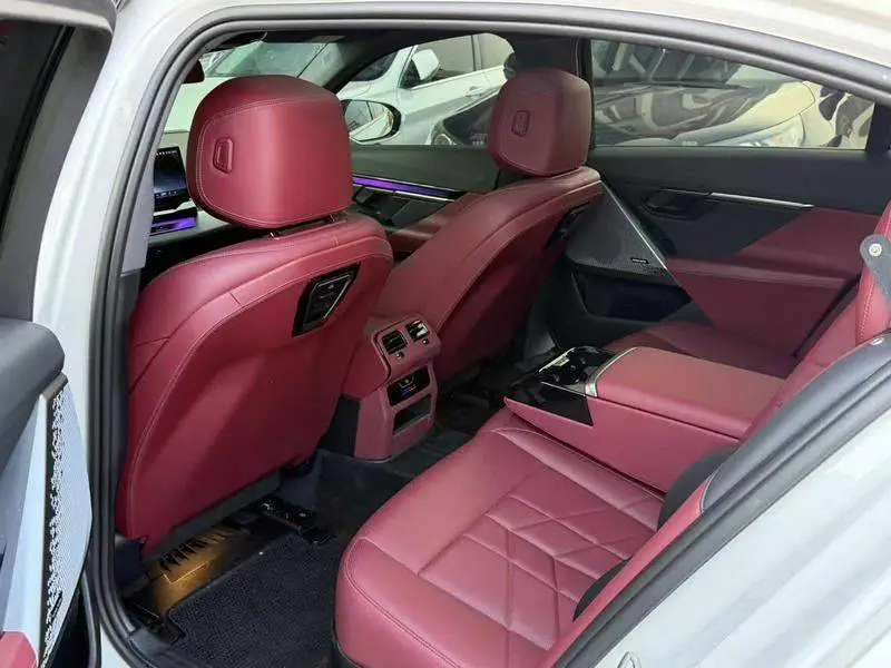 BMW 5 Series 2024 530Li Leading M Sport Package — 7
