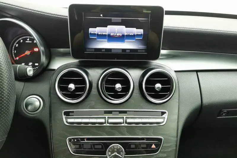 Mercedes-Benz C-Class 2015 C 200 L 4MATIC Sport Edition — 14