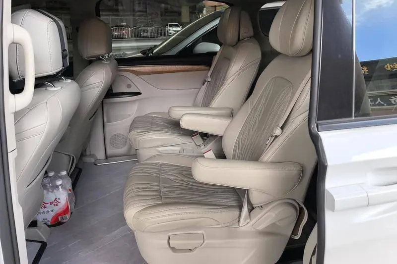 Buick GL8 2018 ES 28T Comfortable National VI — 16